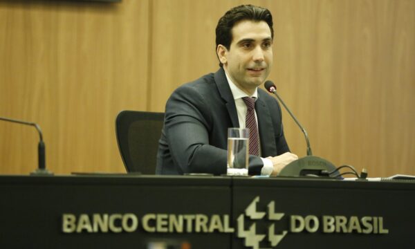BC mantém espaço para novo corte da Selic após eleições, dizem economi