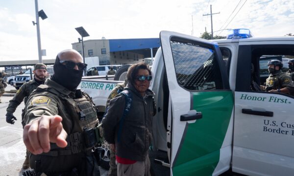 Além das deportações: como a política migratória de Trump chega na eco
