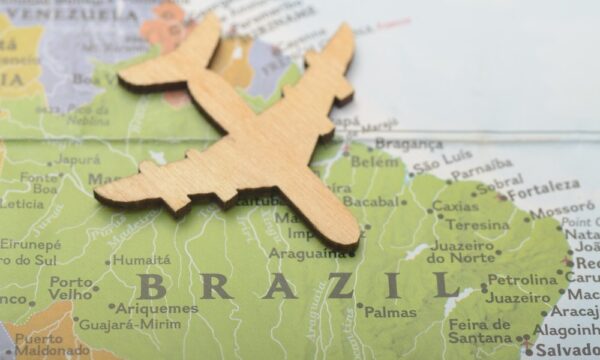 Aviação aposta em dados e biometria para dobrar passageiros até 2050