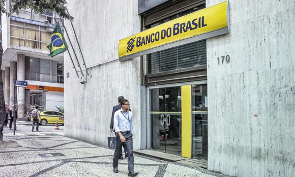 O risco da Casas Bahia que ainda não apareceu nos números de Bradesco