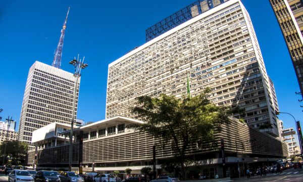 Time Out Market desembarca na Paulista com 17 cozinhas e investimento de R$ 100 milhões