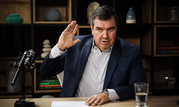 Agregador Inteligov/EXAME: Riedel lidera eleição em Mato Grosso do Sul com 46,04%
