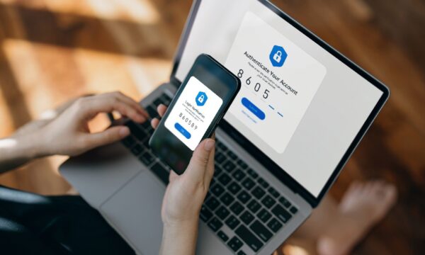 Seu número e endereço estão à venda: como sair de sites que expõem seu