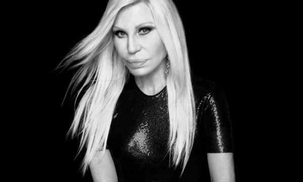 Donatella Versace está de volta com nova marca própria