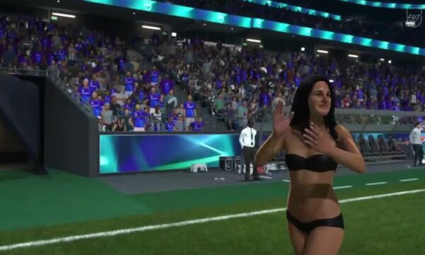 Após ‘bug’ de jogadoras com roupas íntimas, EA Sports promete correção