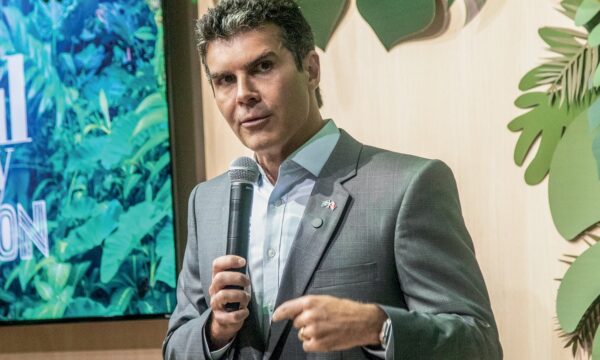 Pesquisa Real Time: Helder lidera disputa ao Senado do Pará