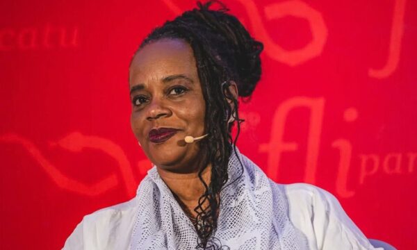 Eliana Alves Cruz acredita que ‘O direito de sonhar é um privilégio’