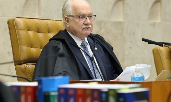Fachin quer fiscalização de precatórios e diz que tribunais devem informar sobre pagamento irregular