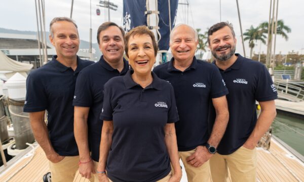 Após a quarta volta ao mundo, família Schurmann lança fundo que mira US$ 6,3 milhões para o oceano