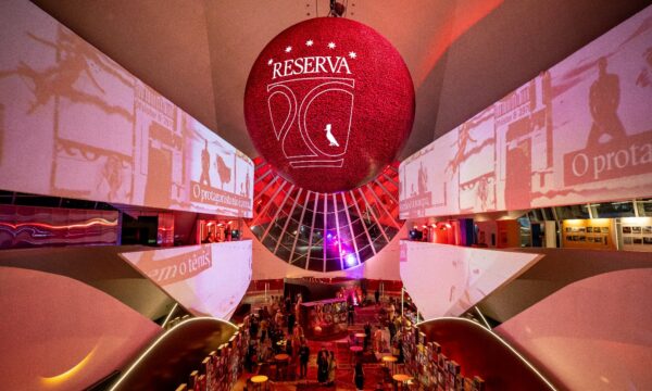 Como a nova divisão da Azzas 2154 repercutiu na festa de 20 anos da Reserva