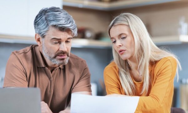 Por que a geração 40+ busca na renda passiva a independência financeir