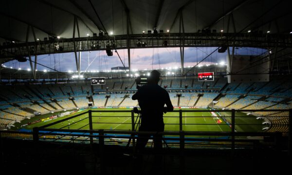 Maracanã vai trocar de gramado para 2027 e adotará tecnologia híbrida
