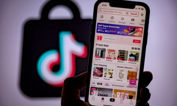 IA supera TikTok na busca por informações sobre investimentos, diz pes