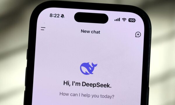 DeepSeek ganha funções avançadas e vira ferramenta para profissionais; veja 6 recursos