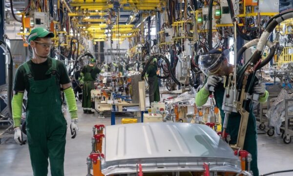 Confiança da indústria cai em setembro e está em patamar de pessimismo há 21 meses
