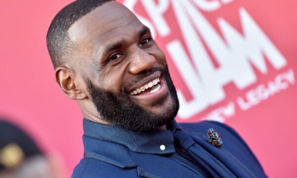 LeBron James expande atuação empresarial e fecha contrato com a Polyma