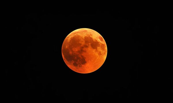 Lua da Colheita, Vênus e Saturno: o que observar no céu em setembro