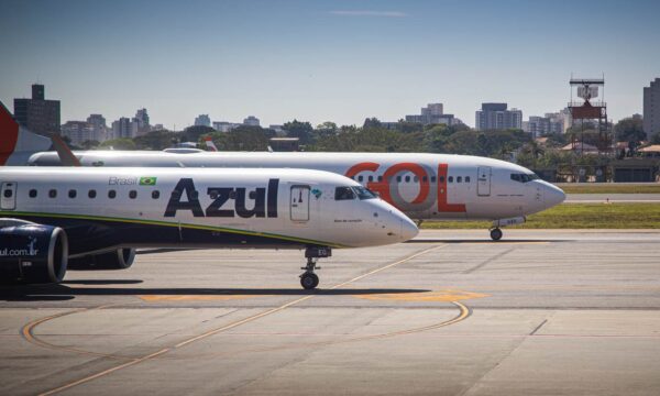 Passageiros de voos domésticos podem ser multados pela Anac a partir desta segunda