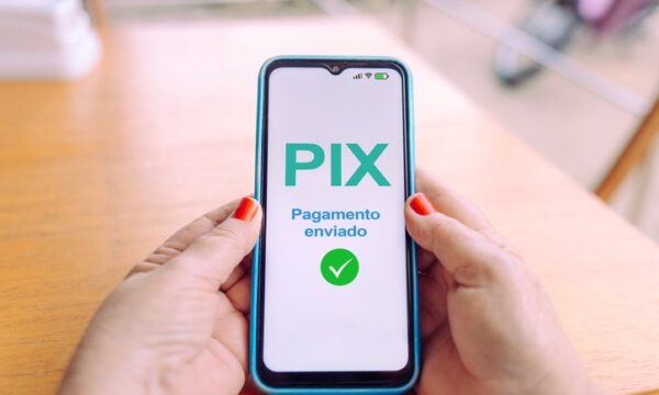Pix amplia prazo de estornos para evitar golpes: entenda