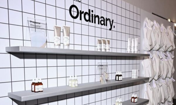 Bilionária canadense aposta no Brasil e passa a vender marca de skinca