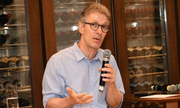 Zema garante que seguirá na disputa à Presidência: ‘vou até o fim’