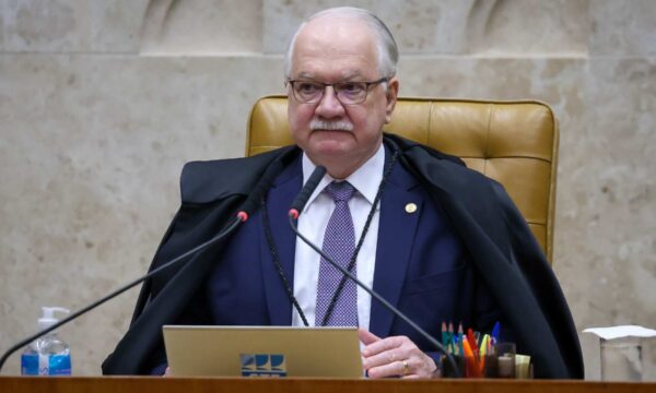 Presidente do STF mantém condenação de ex-funcionário do Banco de Brasília por lavagem com criptomoedas e apropriação indevida de bitcoin