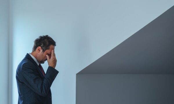 Por que você repete os mesmos erros de carreira, segundo a psicologia