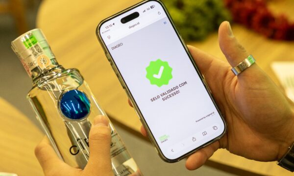 Diageo cria selo antifraude para ajudar consumidor a evitar bebidas fa