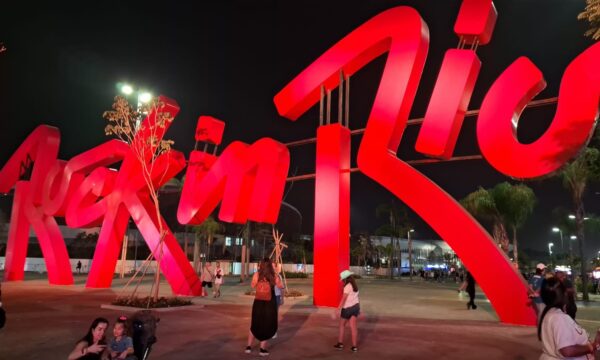 Vai ver o Rock in Rio 2026 de casa? Veja horário e onde assistir aos shows ao vivo