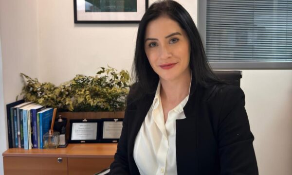 Na Carbonext, advogada que virou diretora jurídica ajuda a escrever as