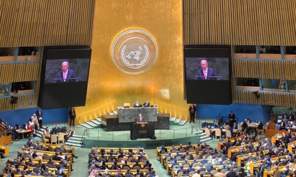 Guterres abre Assembleia da ONU com adeus pessimista: “as rachaduras v