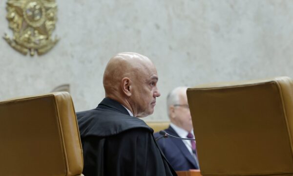 Moraes descartou impedimento para escritório da esposa atender Banco Master, diz nota