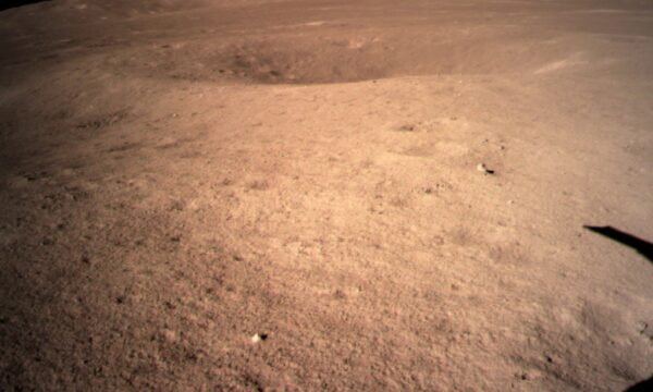 China enfrenta obstáculo na corrida para superar EUA na busca pelo polo sul lunar