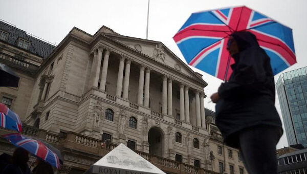 Banco da Inglaterra mantém juro em 3,75% pela 6ª vez seguida, na contr