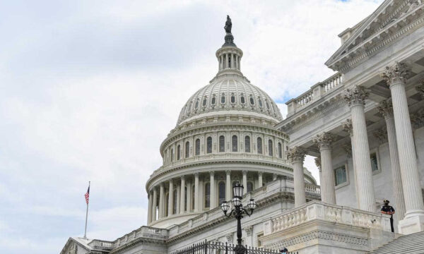 Democratas do Senado dos EUA bloqueiam regulamentação de criptomoedas