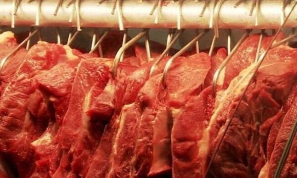 Cota de carne bovina do Brasil na China é esgotada e sobretaxa começa em três dias
