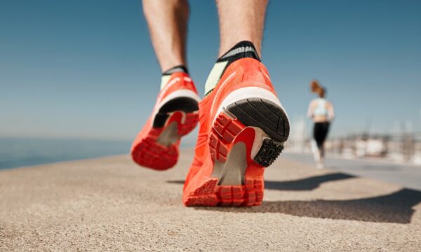 Virou a noite? 20 minutos de exercício podem melhorar a memória