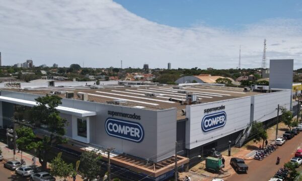 Maior rede do Brasil, Carrefour vende 21 supermercados para gigante catarinense por R$ 360 milhões