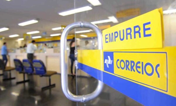 Cury diz que privatizaria Correios se estatal não for recuperável