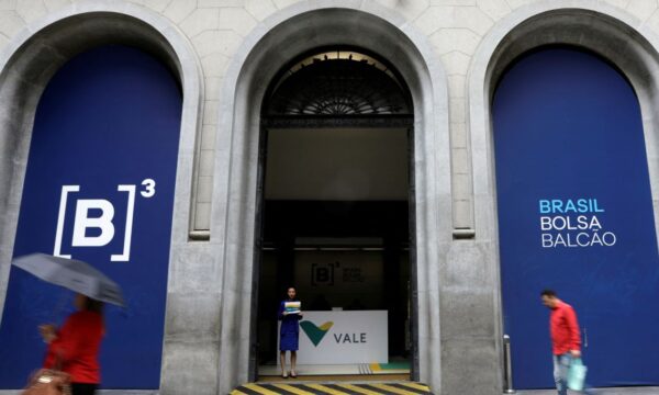 B3 (B3SA3) tem alta de 26,1% no volume médio diário de ações em agosto