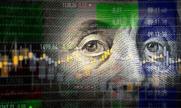 Dólar deixou o CDI ‘comendo poeira’ nos últimos 10 anos; entenda