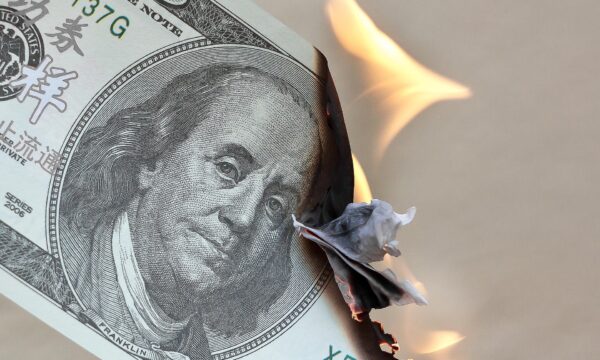 Dados de inflação dos EUA aumentam apostas sobre Fed subir taxa de juros na próxima reunião, fazendo Bitcoin operar em leve queda
