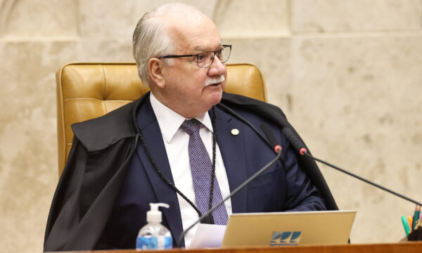 Fachin conversa com Moraes, Mendonça e Gonet sobre sessão da próxima s