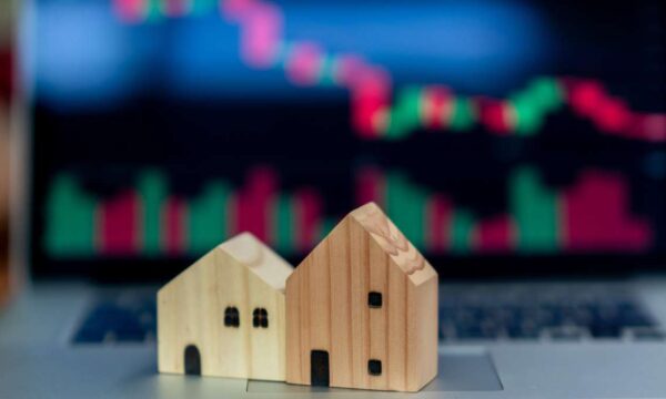 Fundo imobiliário da XP desembolsa R$ 1,11 bilhão em imóveis e estima