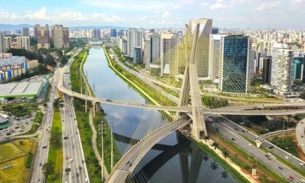 CMN amplia limite de crédito de estados e municípios para 2026