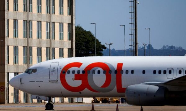 Companhias aéreas agora podem multar passageiros em até R$ 17 mil e pr
