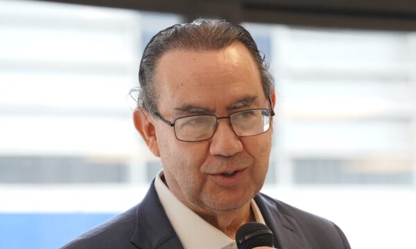 Augusto Cury cita Mansueto ao falar de equipe econômica de eventual governo