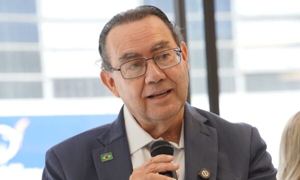Cury diz que não apoiaria ‘em hipótese nenhuma’ Lula no 2º turno e condiciona apoio a Flávio Bolsonaro
