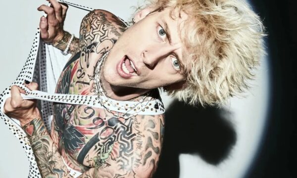 Quem é MGK? Do rap ao rock, conheça o cantor que estreia no Rock in Rio