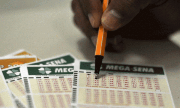 Veja os números sorteados na Mega-Sena de hoje; prêmio chegou mais de